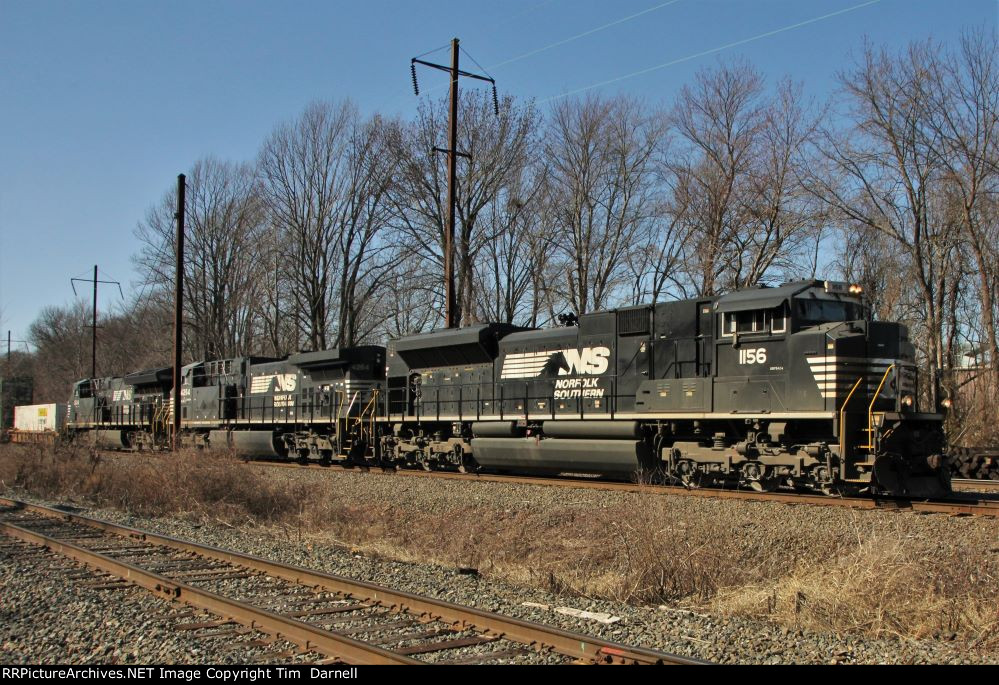 NS 1156 leads 26T